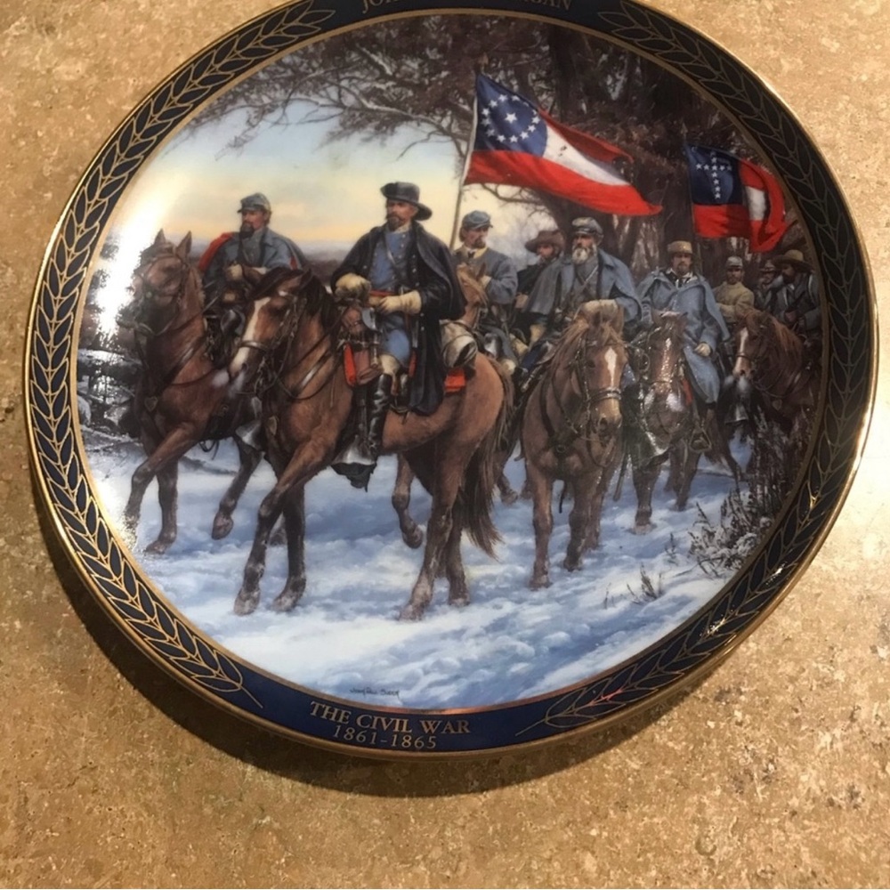 The Bradford Exchange Civil War Plate with Blue and Brown Tones